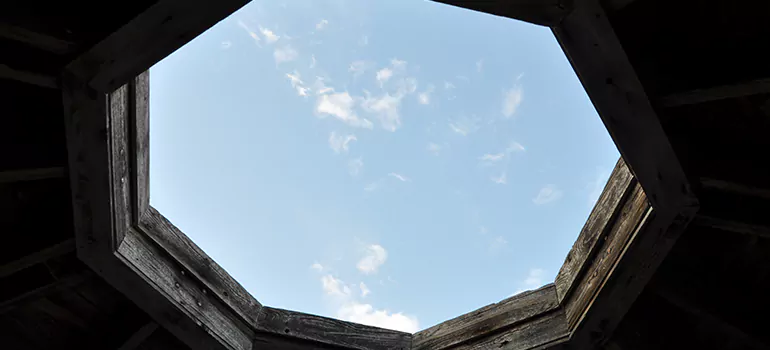 Octagon Window Installation Contractors in City Centre, Ontario